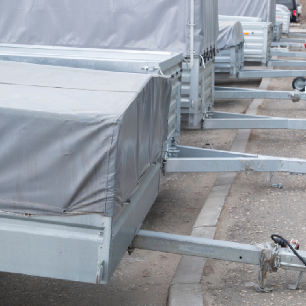 tandem trailers want to move different loads from one place to another